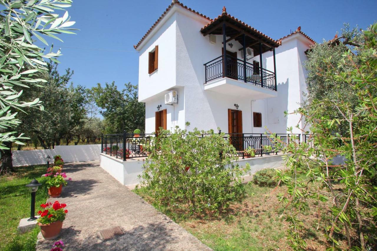 Stafylos Studios * Skopelos Town